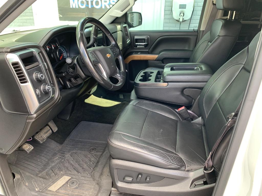 2017 Chevrolet Silverado 1500 LTZ - Photo 11